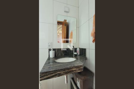 Casa à venda com 126m², 3 quartos e 2 vagasBanheiro 2