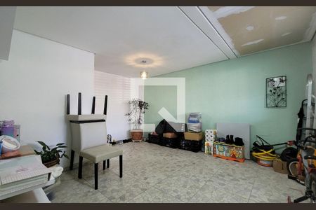 Casa à venda com 126m², 3 quartos e 2 vagasSala 2