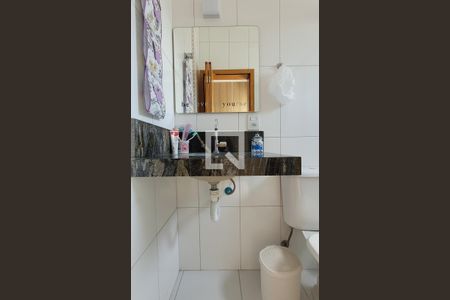 Casa à venda com 126m², 3 quartos e 2 vagasBanheiro