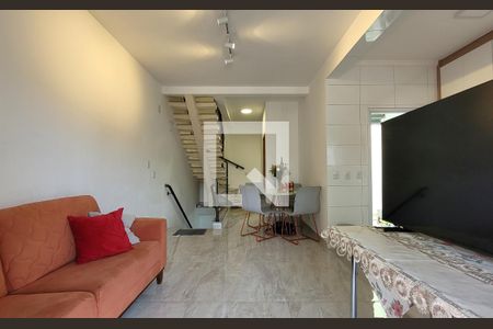 Sala de casa para alugar com 3 quartos, 126m² em Paraíso, Santo André