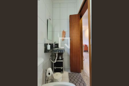 Casa à venda com 126m², 3 quartos e 2 vagasBanheiro 2