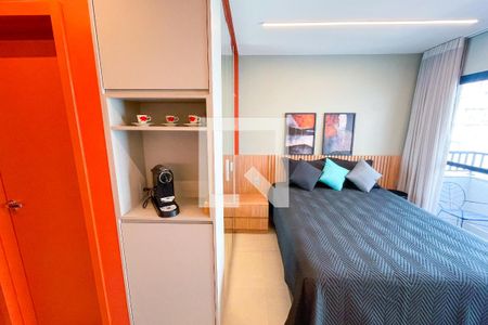 Quarto  de kitnet/studio para alugar com 1 quarto, 25m² em Pinheiros, São Paulo