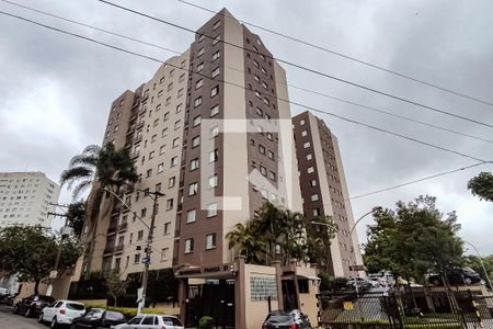 Apartamento à venda com 56m², 2 quartos e 1 vaga Apartamento à venda com 56m², 2 quartos e 1 vagaFachada