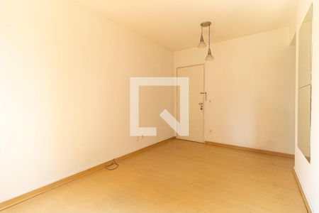 Sala de apartamento à venda com 2 quartos, 56m² em Jardim Patente Novo, São Paulo