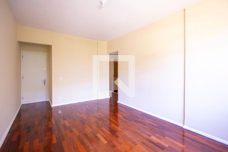 Sala de apartamento para alugar com 2 quartos, 75m² em Ingá, Niterói