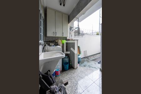 Casa à venda com 200m², 3 quartos e 4 vagasÁrea de Serviço