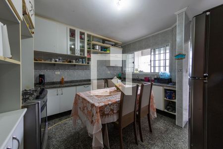 Casa à venda com 200m², 3 quartos e 4 vagasCozinha