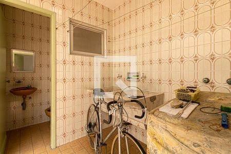 Casa à venda com 218m², 4 quartos e 3 vagasárea de serviço