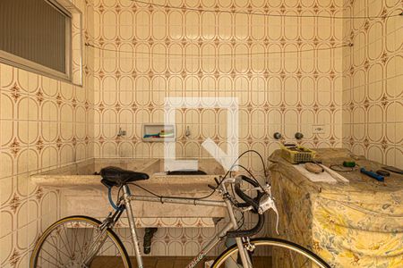 Casa à venda com 218m², 4 quartos e 3 vagasárea de serviço