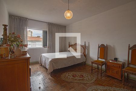 Casa à venda com 218m², 4 quartos e 3 vagassuíte2