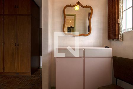 Casa à venda com 218m², 4 quartos e 3 vagashall do banheiro suíte2