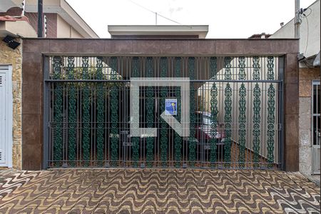 Casa à venda com 218m², 4 quartos e 3 vagasplaca do Quinto Andar