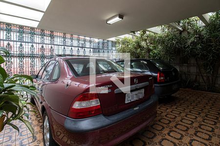 Casa à venda com 218m², 4 quartos e 3 vagasgaragem