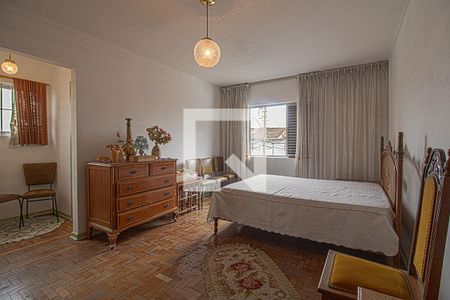 Casa à venda com 218m², 4 quartos e 3 vagassuíte2