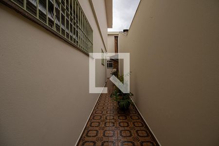 Casa à venda com 218m², 4 quartos e 3 vagascorredor lateral