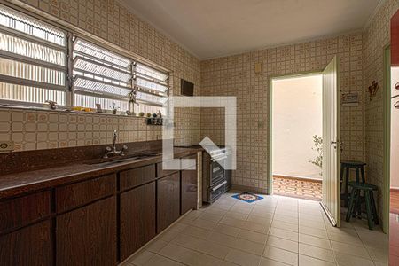 Casa à venda com 218m², 4 quartos e 3 vagascozinha