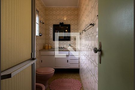 Casa à venda com 218m², 4 quartos e 3 vagasbanheiro suíte2