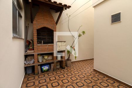 Casa à venda com 218m², 4 quartos e 3 vagaschurrasqueira