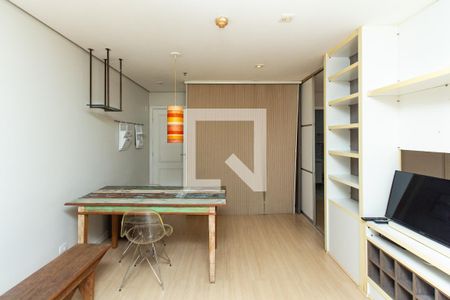 Sala/Cozinha de apartamento à venda com 1 quarto, 42m² em Itaim Bibi, São Paulo