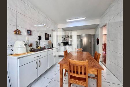 Apartamento à venda com 3 quartos, 270m² em Centro, Campinas