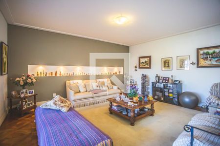 Sala de Estar de casa à venda com 4 quartos, 800m² em Planalto Paulista, São Paulo