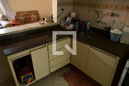 Apartamento para alugar com 72m², 2 quartos e sem vagaCozinha