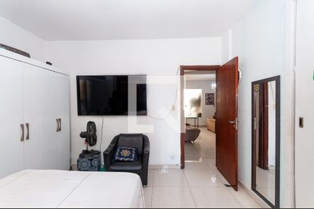 Quarto de apartamento à venda com 2 quartos, 76m² em Barra Funda, São Paulo