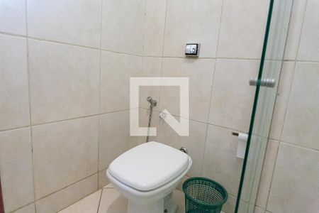 Casa de condomínio à venda com 788m², 6 quartos e 4 vagasBanheiro suite 2