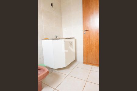 Casa de condomínio à venda com 788m², 6 quartos e 4 vagasbanheiro quarto 1/2