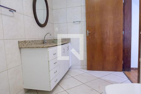 Casa de condomínio à venda com 788m², 6 quartos e 4 vagasbanheiro suite 1/2
