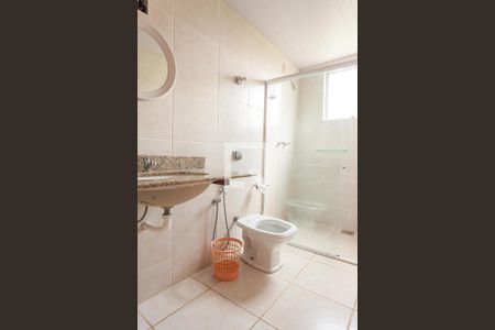 Casa de condomínio à venda com 788m², 6 quartos e 4 vagasbanheiro suite 2