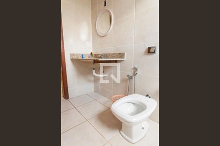 Casa de condomínio à venda com 788m², 6 quartos e 4 vagasbanheiro suite 2
