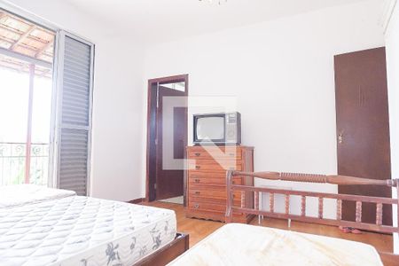 Casa de condomínio à venda com 788m², 6 quartos e 4 vagassuite 3