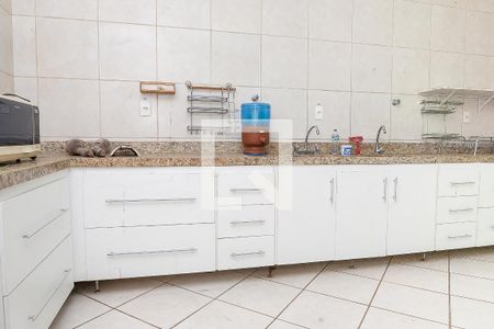 Casa de condomínio à venda com 788m², 6 quartos e 4 vagasCozinha