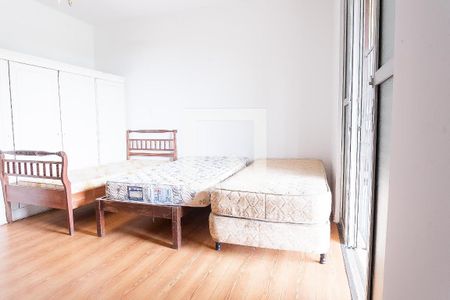 Casa de condomínio à venda com 788m², 6 quartos e 4 vagassuite 3