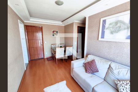 Sala de apartamento para alugar com 2 quartos, 52m² em Cascadura, Rio de Janeiro