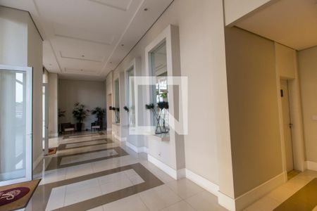 Apartamento para alugar com 83m², 2 quartos e 2 vagasHall social