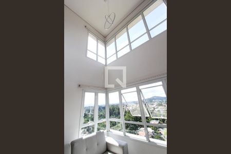 Apartamento para alugar com 83m², 2 quartos e 2 vagas Apartamento para alugar com 83m², 2 quartos e 2 vagasDetalhe Sala