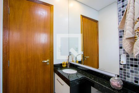 Apartamento para alugar com 140m², 2 quartos e 2 vagas Apartamento para alugar com 140m², 2 quartos e 2 vagasBanheiro social