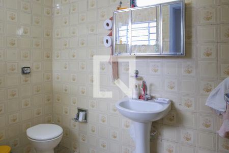 Banheiro da Suíte 1 de casa à venda com 3 quartos, 184m² em Vila Romana, São Paulo