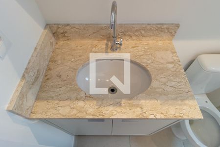 Apartamento à venda com 82m², 2 quartos e 1 vagaDetalhe Banheiro - Suíte 1