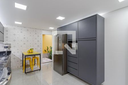 Casa à venda com 356m², 4 quartos e 2 vagasCozinha