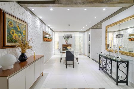 Casa à venda com 356m², 4 quartos e 2 vagasSala de Jantar