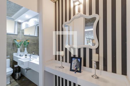 Casa à venda com 356m², 4 quartos e 2 vagasLavabo Sala