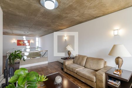 Casa à venda com 356m², 4 quartos e 2 vagasSala de Tv