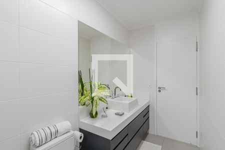 Casa à venda com 356m², 4 quartos e 2 vagasBanheiro da Suíte