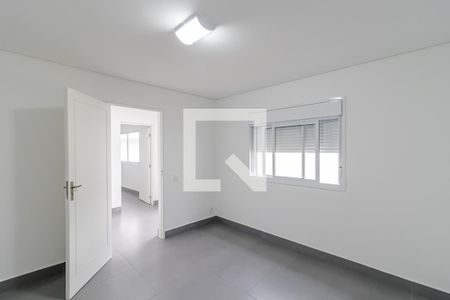 Casa à venda com 356m², 4 quartos e 2 vagasEdicula