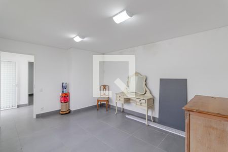 Casa à venda com 356m², 4 quartos e 2 vagasEdicula