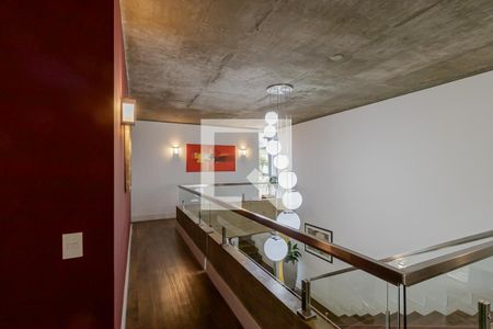 Casa à venda com 356m², 4 quartos e 2 vagasCorredor