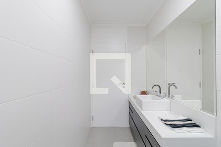 Casa à venda com 356m², 4 quartos e 2 vagasBanheiro Social